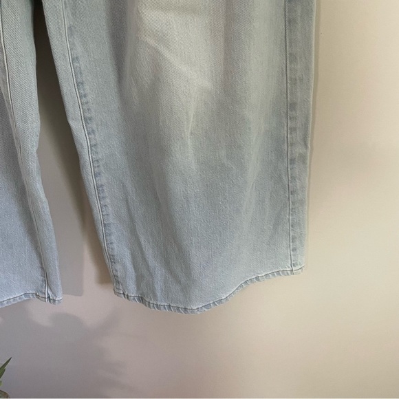 [BDG] Light Wash Wide Leg Casual Everyday Trendy Denim Jeans - Picture 3 of 7